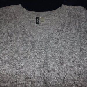 H&M V-neck Cable-knit Gray Sweater